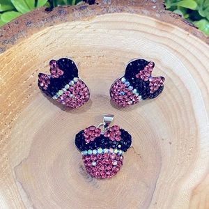 🌟Mega Sale🌟 Minnie Mouse Silver925 and rhinestones necklace and earrings set.